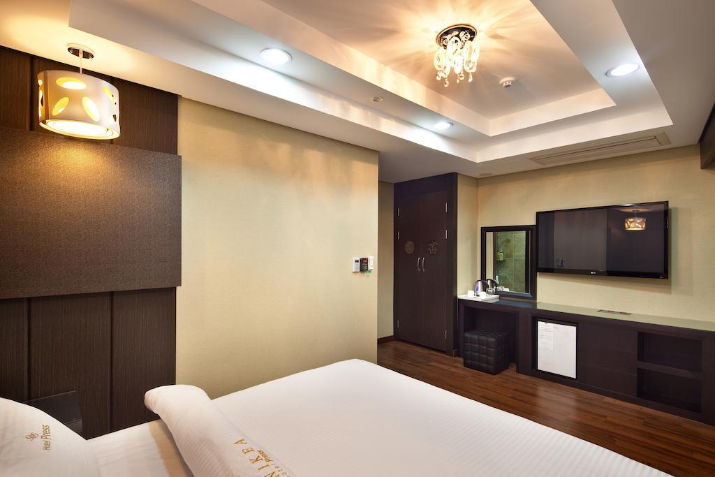 Press Hotel Busan Zimmer foto